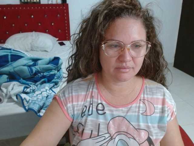 helenca1980 live cam on BongaCams