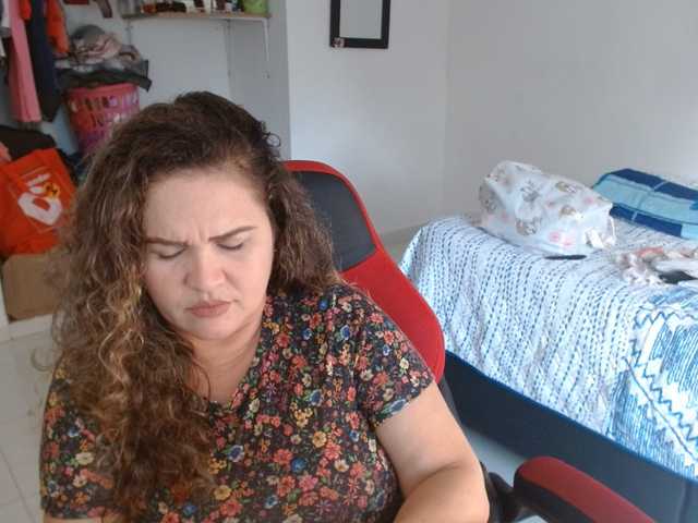 helenca1980 live cam on BongaCams
