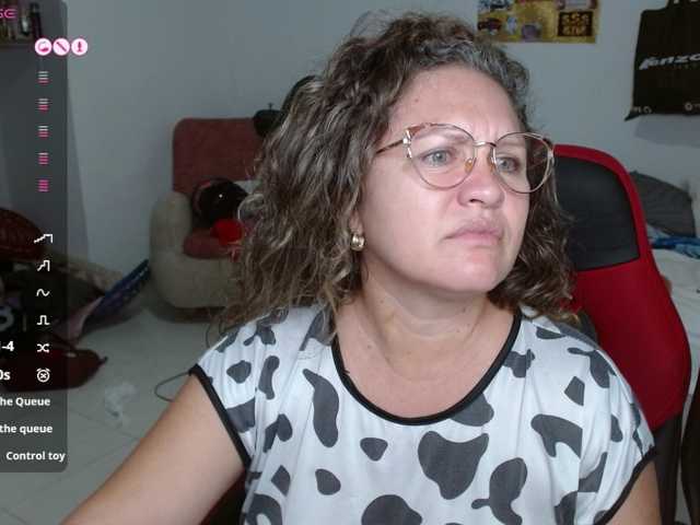 helenca1980, live now on BongaCams