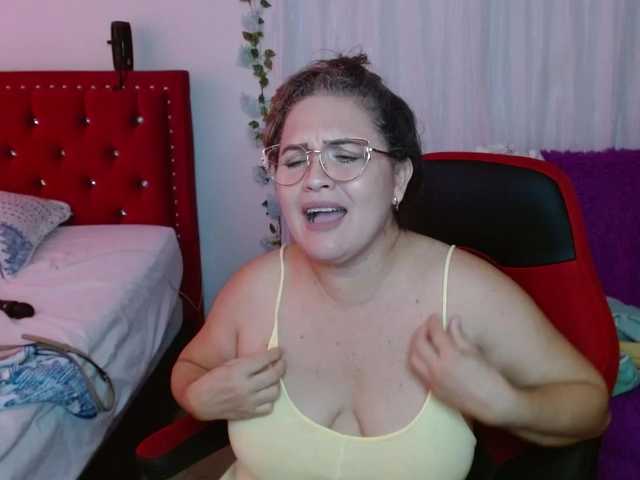 helenca1980 webcam