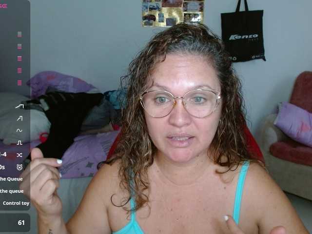 helenca1980 live cam on BongaCams