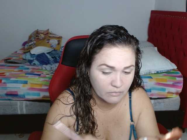 helenca1980 live cam on BongaCams