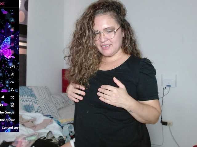 helenca1980 live cam on BongaCams