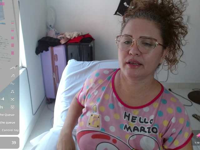 helenca1980 live cam on BongaCams