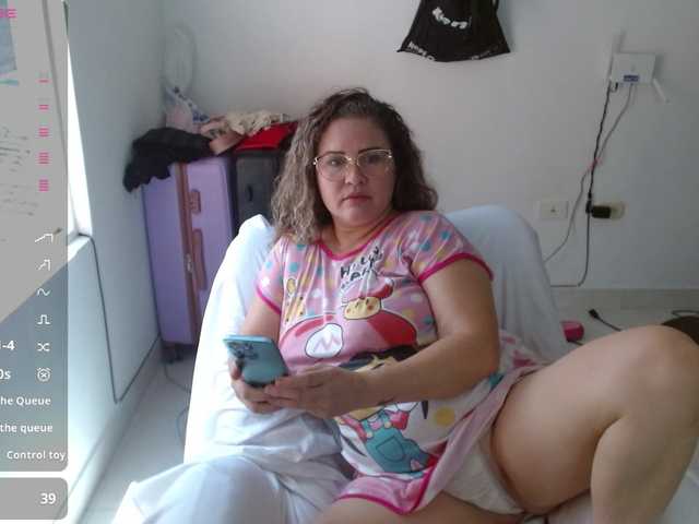 helenca1980 live cam on BongaCams
