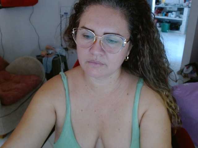 helenca1980 live cam on BongaCams