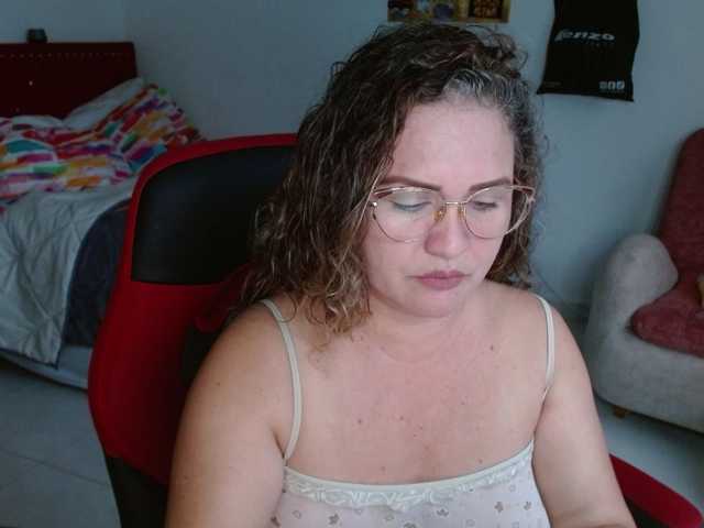 helenca1980 live cam on BongaCams