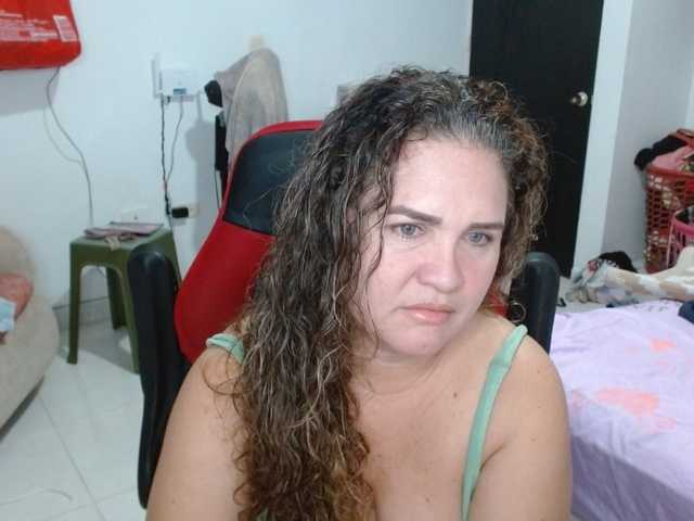 helenca1980 live cam on BongaCams
