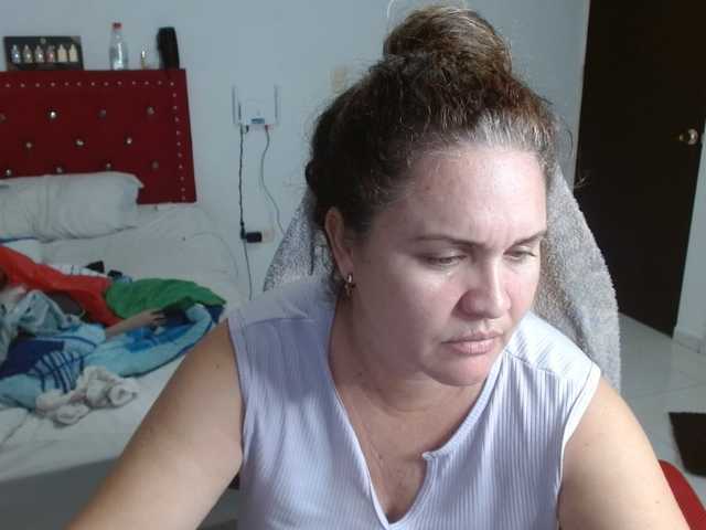 helenca1980 live cam on BongaCams