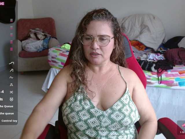 helenca1980 live cam on BongaCams