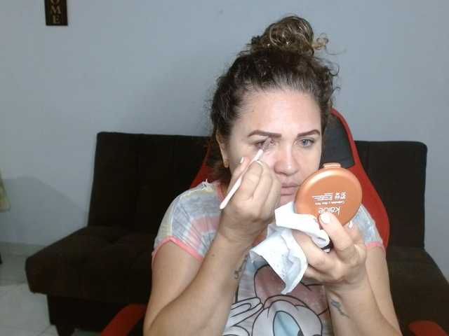 helenca1980 live cam on BongaCams