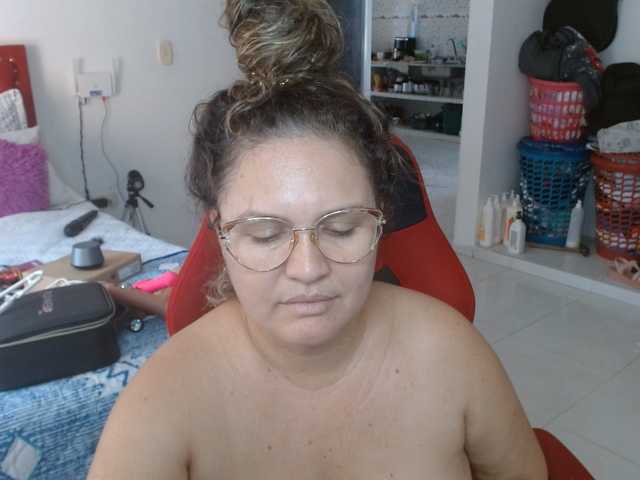 helenca1980 live cam on BongaCams