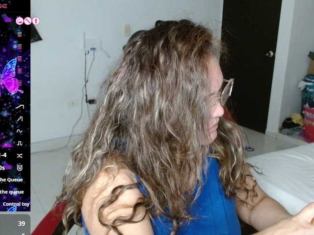 helenca1980 live cam on BongaCams