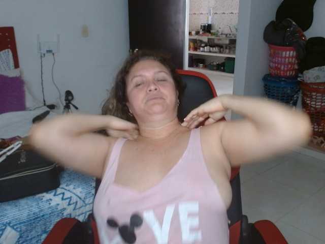 helenca1980 live cam on BongaCams