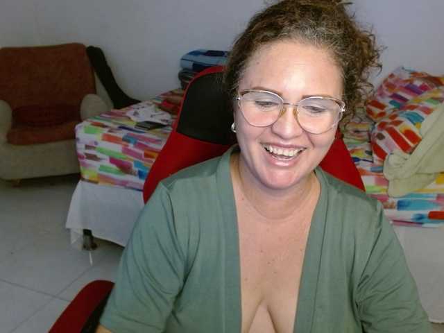 helenca1980 webcam
