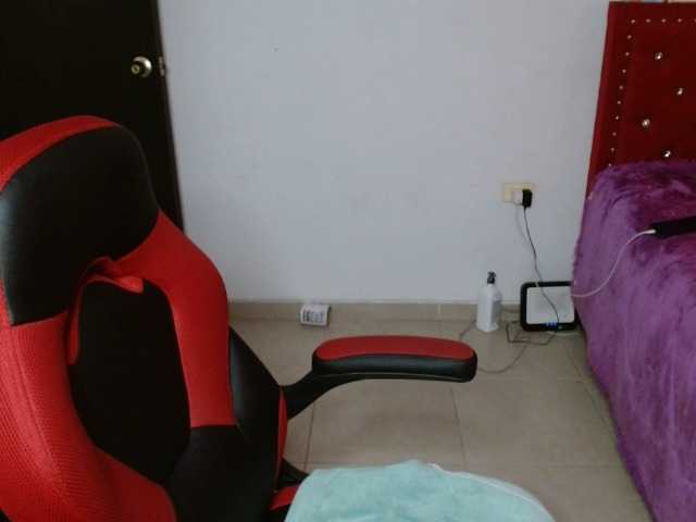 helenca1980's BongaCams show and profile