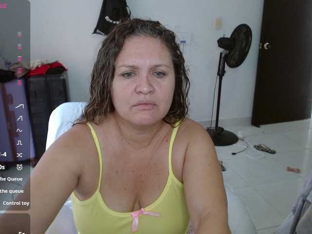 helenca1980 live cam on BongaCams