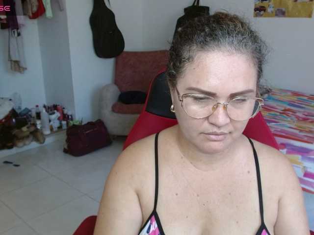 helenca1980 live cam on BongaCams