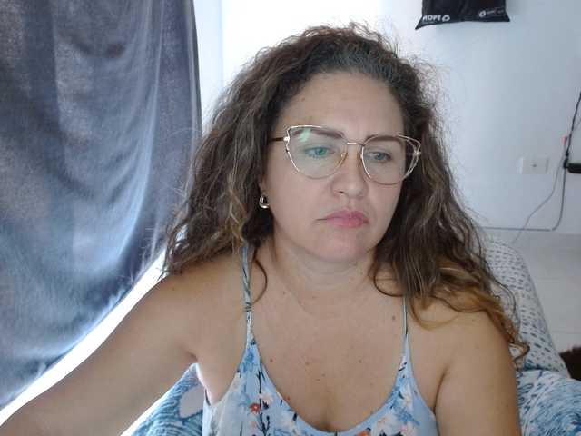 helenca1980 live cam on BongaCams