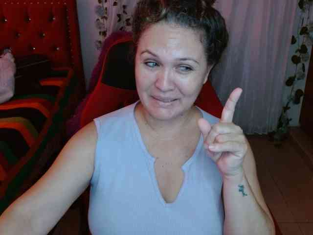 helenca1980 webcam