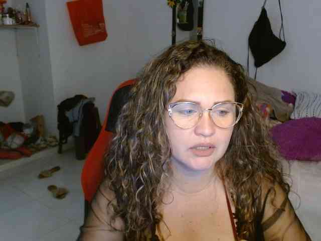 helenca1980 webcam