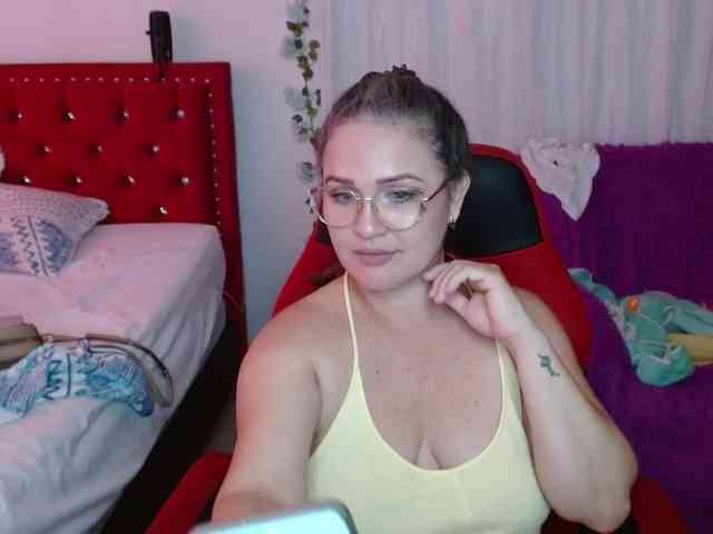 helenca1980 webcam