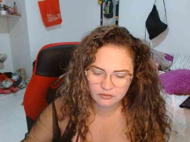 helenca1980 webcam