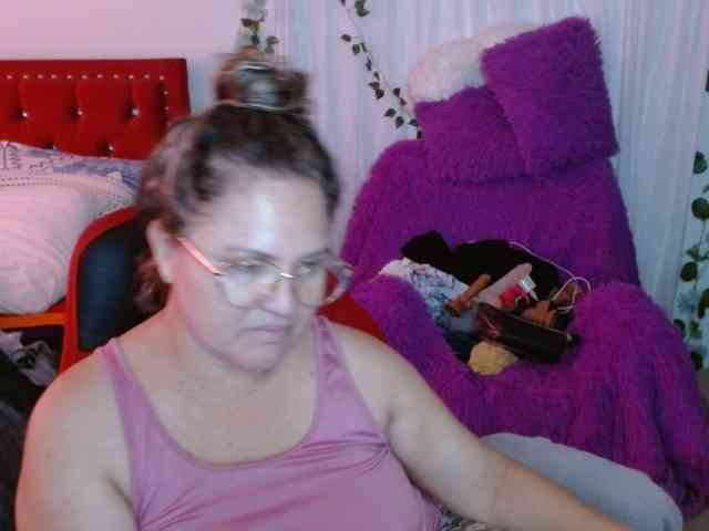 helenca1980 webcam