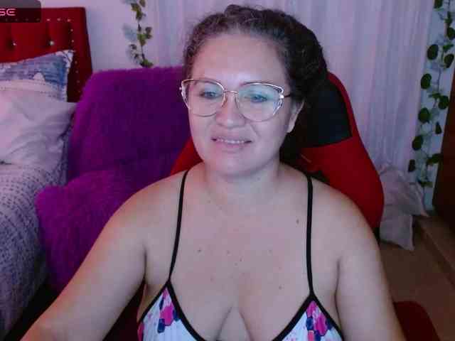 helenca1980 webcam