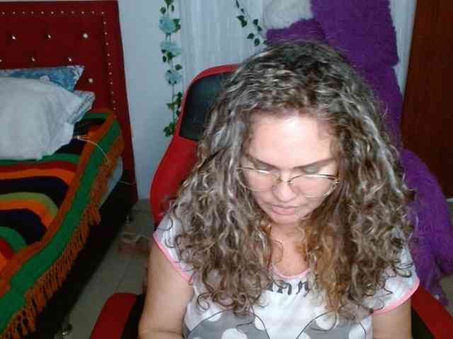 helenca1980 webcam