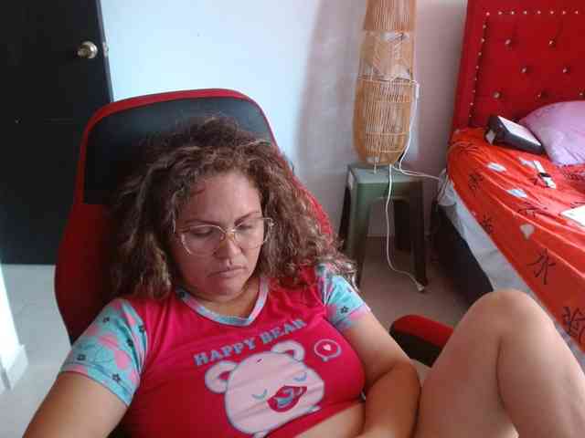 helenca1980 webcam