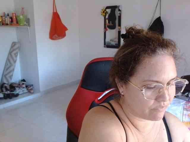 helenca1980 webcam