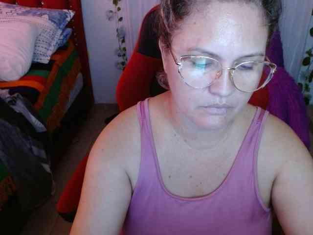 helenca1980 webcam