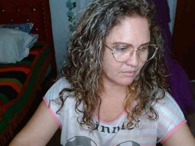 helenca1980 webcam