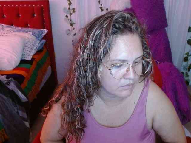 helenca1980 webcam