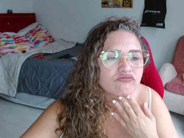 helenca1980 webcam