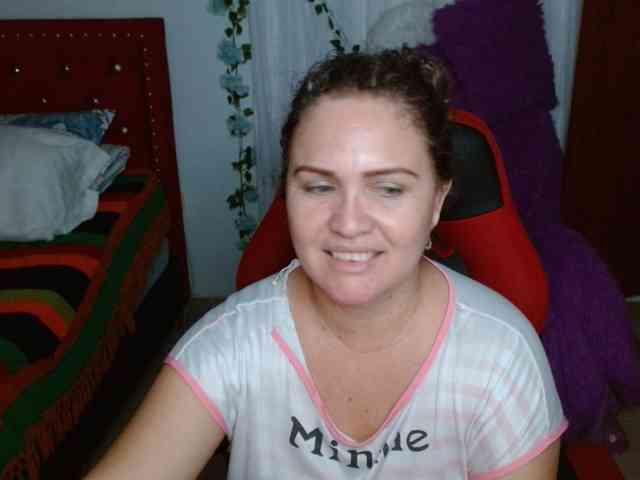 helenca1980 webcam