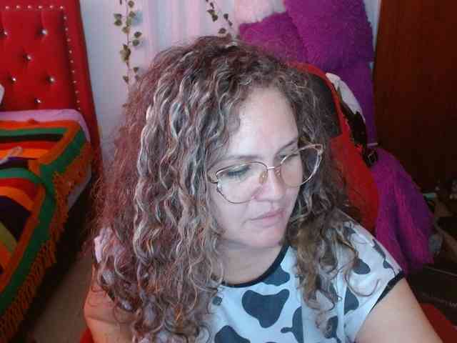 helenca1980 webcam