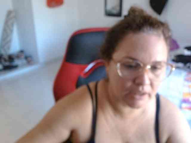 helenca1980 webcam