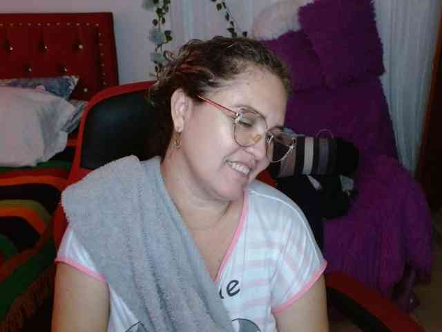 helenca1980 webcam