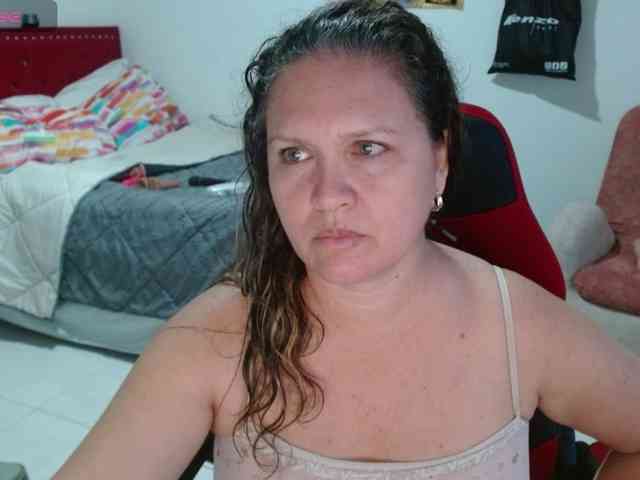 helenca1980 webcam