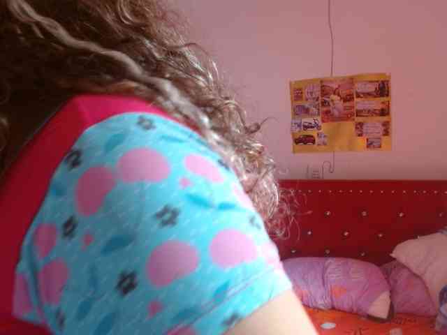 helenca1980 webcam