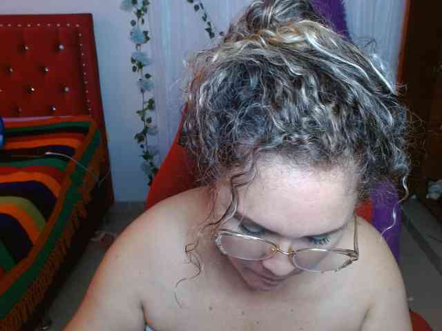 helenca1980 webcam