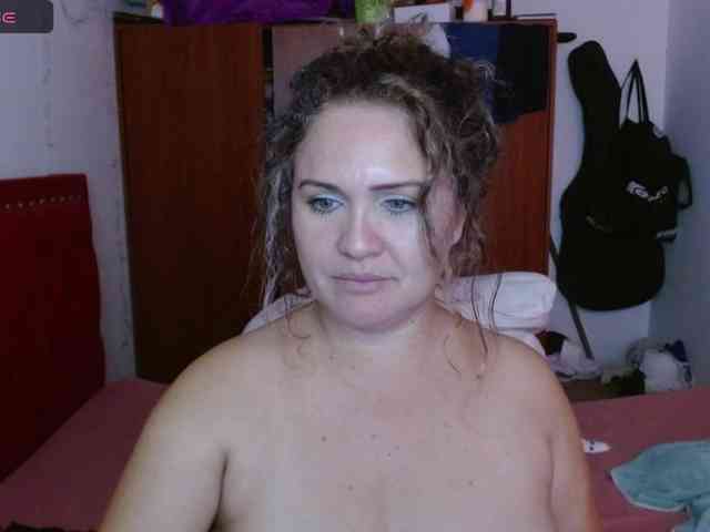 helenca1980 webcam