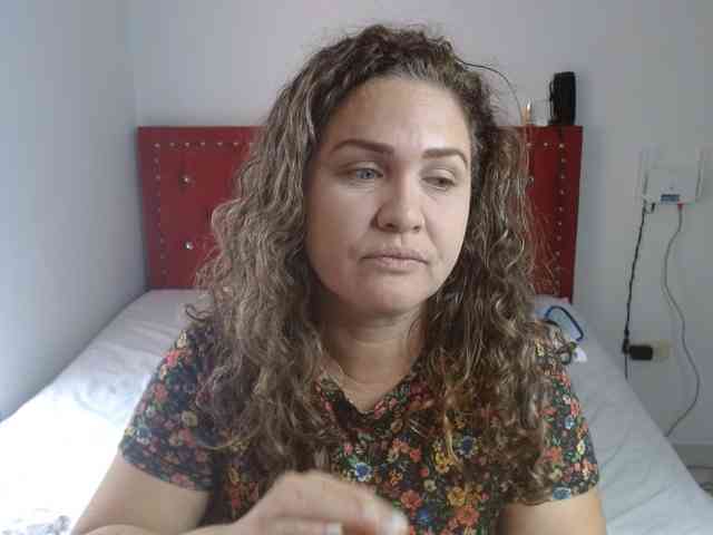 helenca1980 webcam