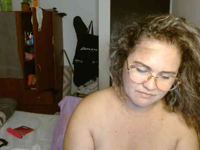helenca1980 webcam