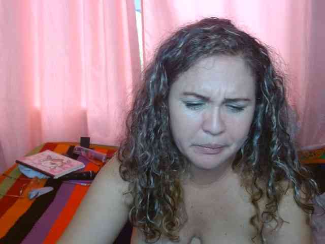 helenca1980 webcam