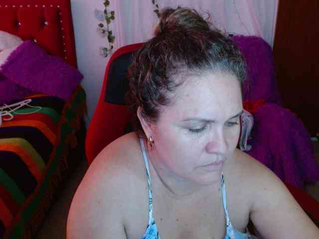 helenca1980 webcam