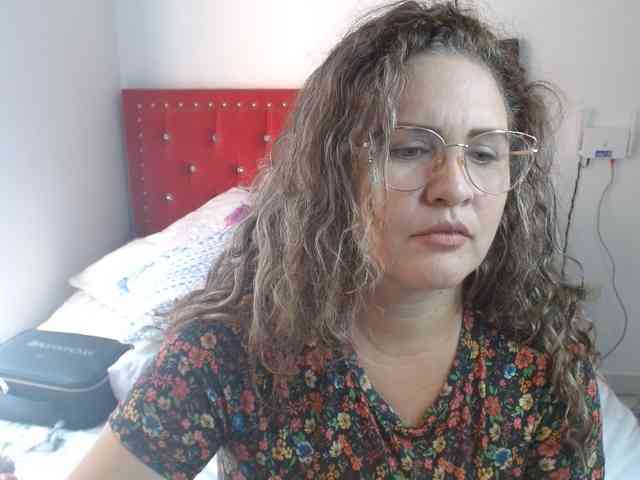 helenca1980 webcam
