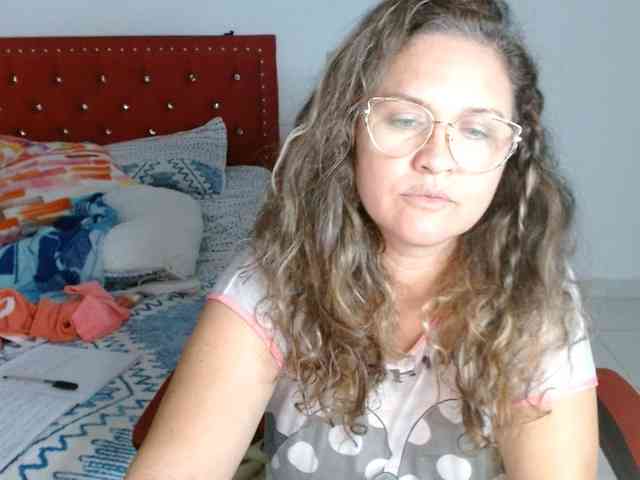 helenca1980 webcam